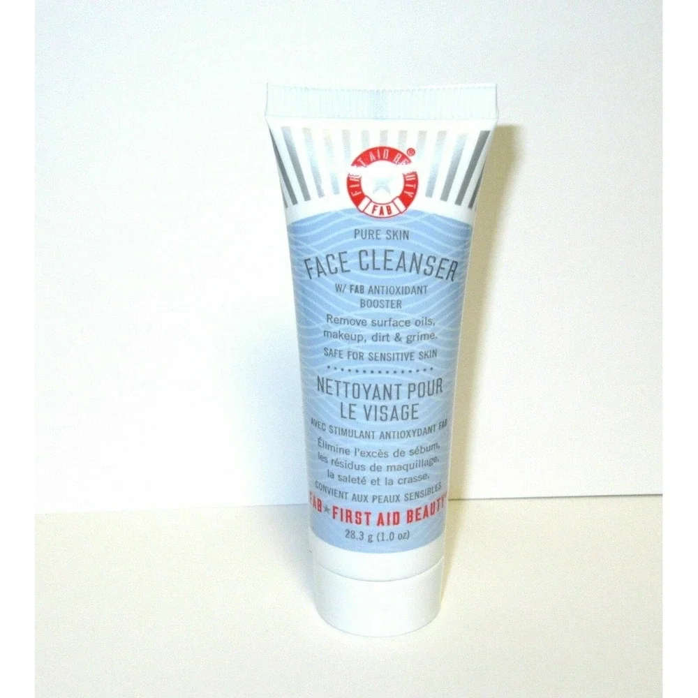 2 x First Aid Beauty Face Cleanser with FAB Antioxidant Booster 1 oz travel size